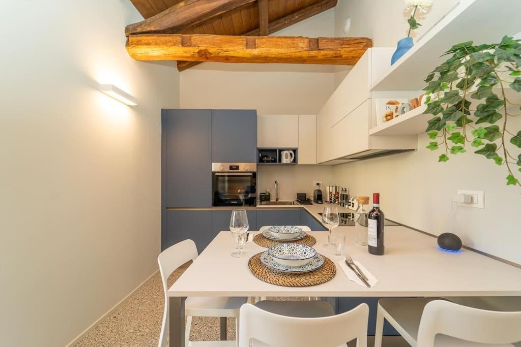 Moderno A 200 Metri Dal Duomo Appartement Como